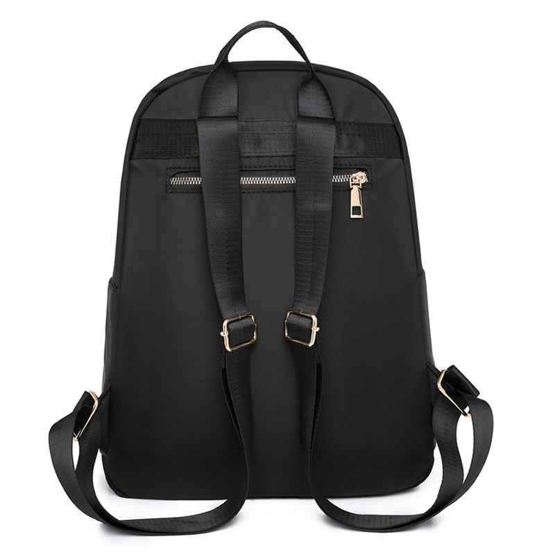 2023 verano nuevo estilo casual damas mochila de nailon simple literatura al aire libre mochila de viaje ligero mochila escolar al por mayor