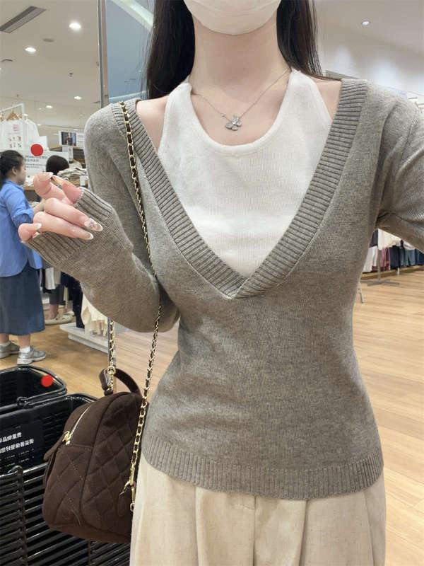 优雅轻奢假两件挂脖拼接打底上衣女秋季通勤软糯收腰长袖针织毛衣|undefined