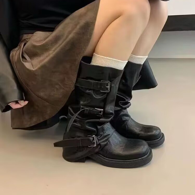 厚底ミッドカーフブーツ女性用 2025 初秋と冬の新しいスタイルのプリーツベルトバックルダークブーツナイトブーツ|undefined