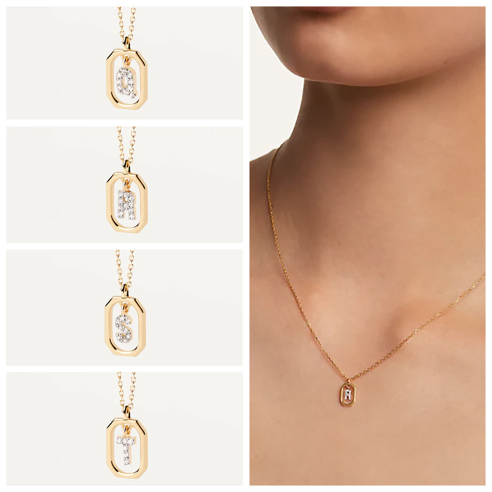 Pendentif en zircon micro incrusté d'or de 26 lettres anglaises de vente à chaud de PD espagnol avec autocollant de code-barres_voghion.com