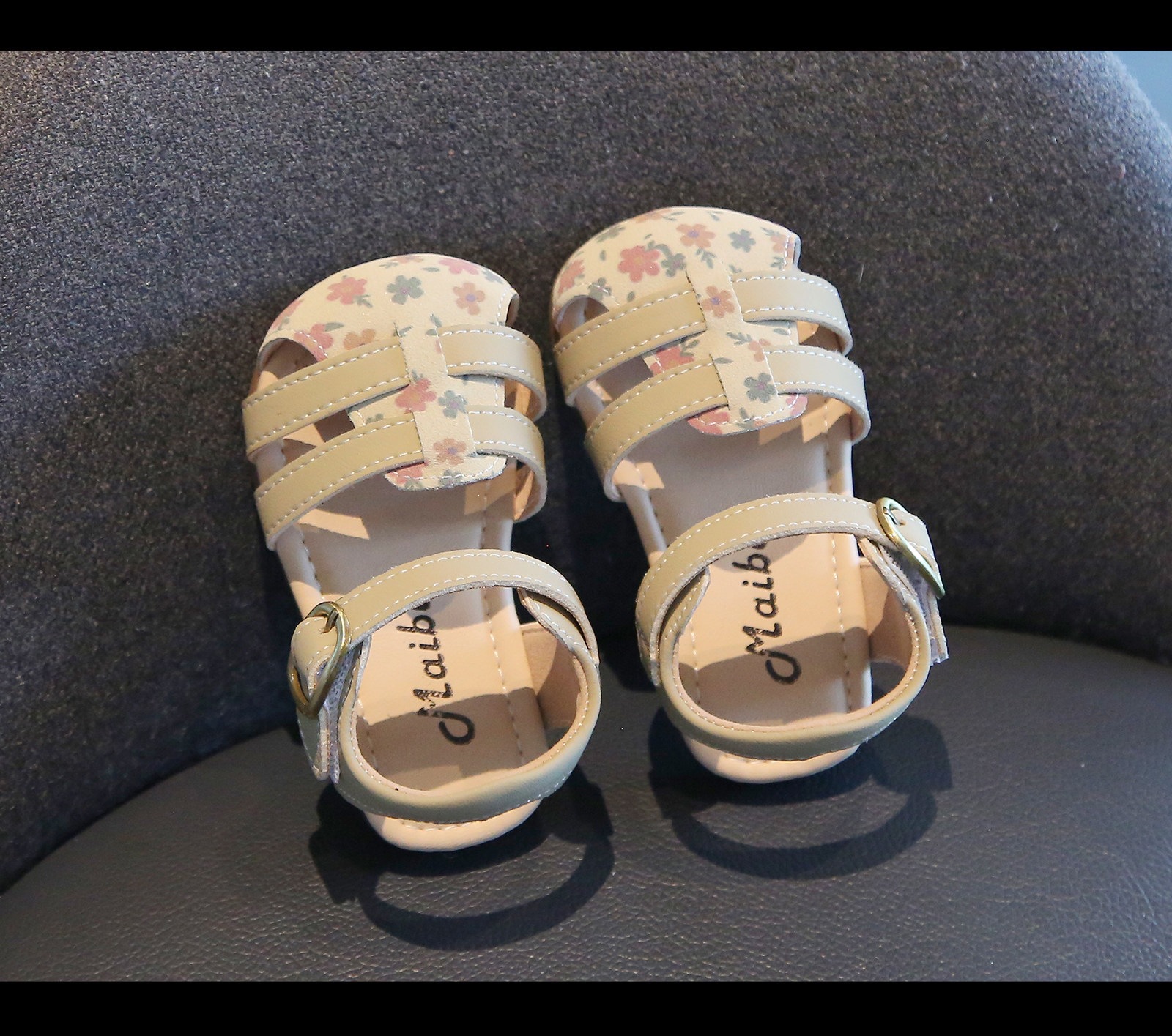 Sandales à fleurs pour bébé fille avec semelle souple_voghion.com
