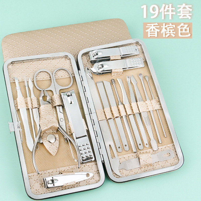 Set, 19 pieces, champagne color
