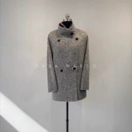 女式毛呢外套;休闲裤;女式羊绒外套