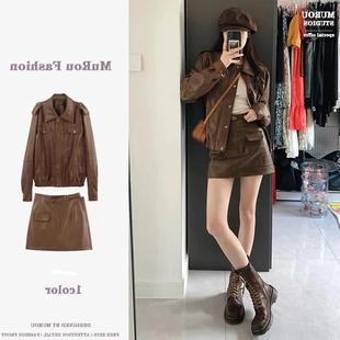 ����L�ﶬ����һ����Ů�b�nϵchic�͹Űٴ��@��Ƥ�����׶�ȹ���b