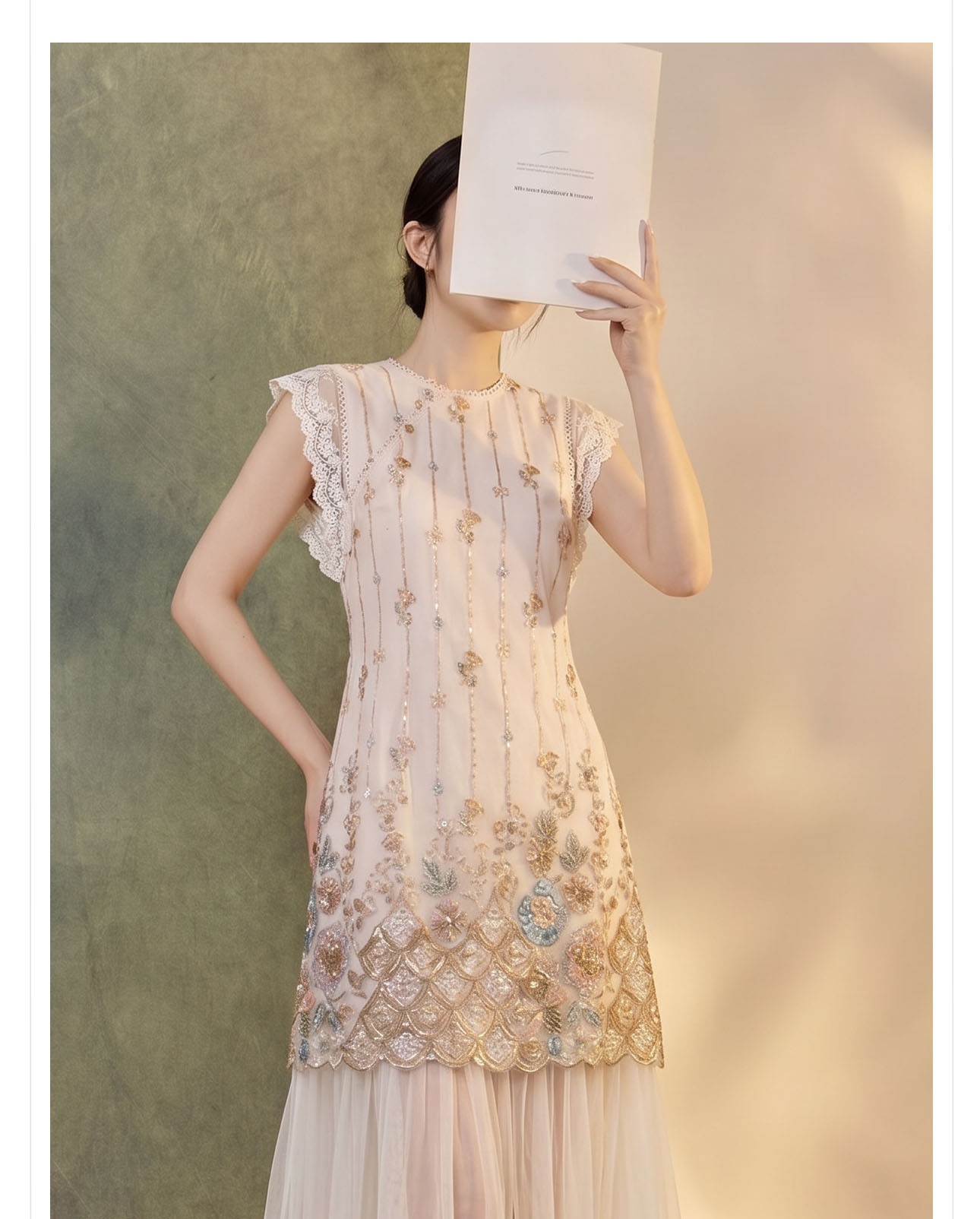 Váy dài ren hai lớp tay áo lưới đính sequin thêu giả — Hồng Hạnh chi tiết 4