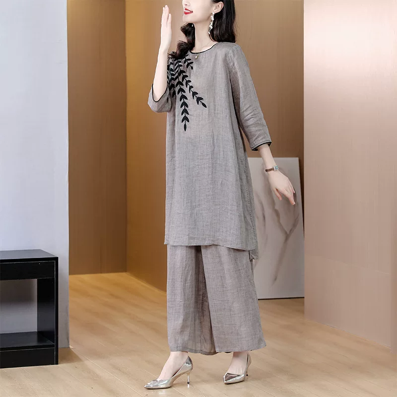 Spring summer colored retro shirt for mother, set