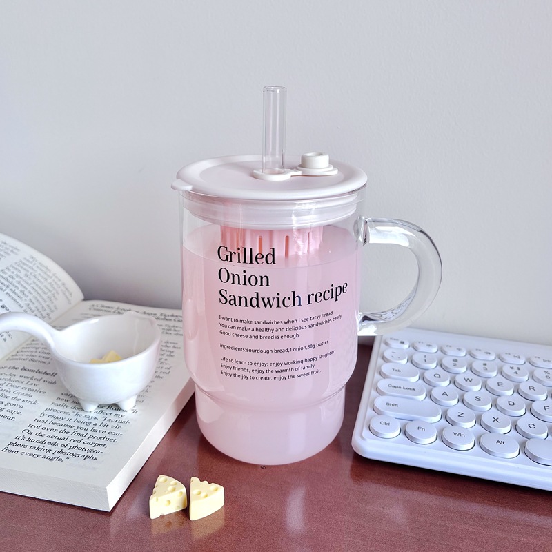 Taza de agua de vidrio de alto valor facial con cubierta de paja doméstica con letras de paja taza de paja de alto silicio taza resistente al calor estudiantes