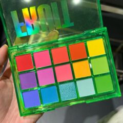 15色のマカロンのアイシャドーの皿の多色のcosは化粧の真珠の光のマットの大きい地色のカラーの舞台の欧米の化粧の皿を遊びます。
