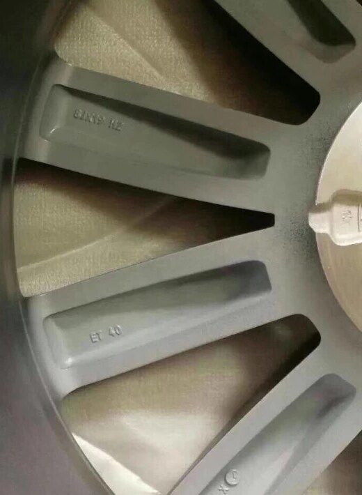 Compatible with Volkswagen CC 19inch Gold Coast aluminum alloy original factory rims and wheel covers