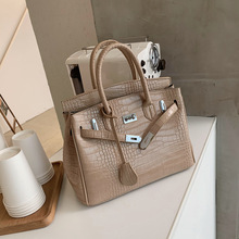 �羳�{�~�y����Ů�����2025�¿�r�аٴ�μ���W�tб�����ذ�