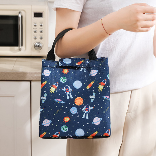 Insulated lunch bag large size hand-held bento box bag aluminum foil for primary school students and office workers lunch bag large capacity picnic bag