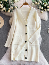 冬装加厚高级感松弛风针织连衣裙女2025新款宽松单排扣中长款外套