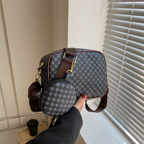 Quality Minimalist Women's Bag  New Trend Simple Casual Single Shoulder Bag Stylish Small Pendant Bag Small Square Crossbody Bag