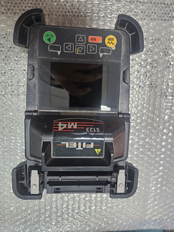 Japanese Furukawa fitel s123m4 fiber optic fusion splicer, ribbon fusion splicer,