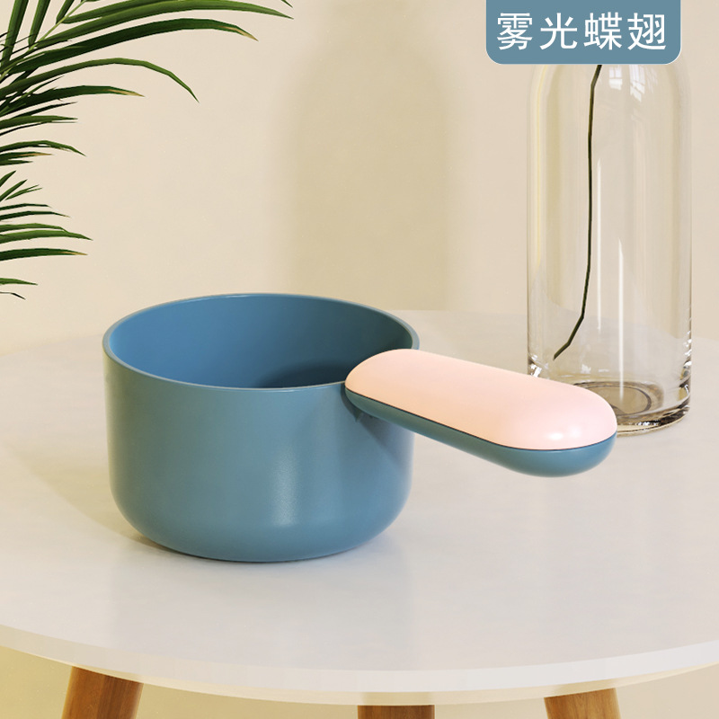 El pastel se puede usar para el lugar. Cuchara de comida para mascotas, espátula de plástico, espátula de comida para perros, suministros para mascotas, cuchara de comida para gatos