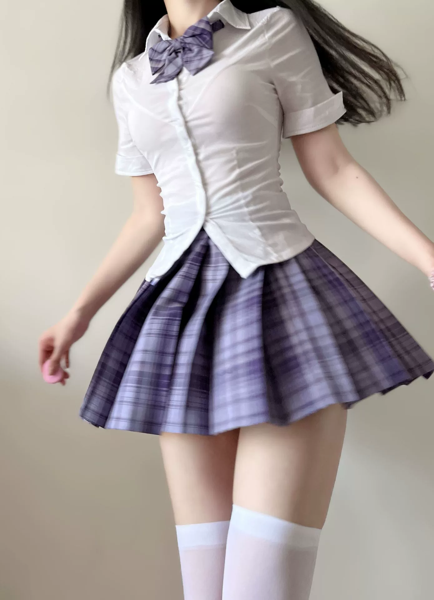 Платье? Нет. The input is a skirt. Translate: "Genuine summer student pleated skirt, high waist"