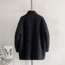 2026季新款牛角扣羊羔毛复合皮毛一体中长款皮草外套女毛毛大衣