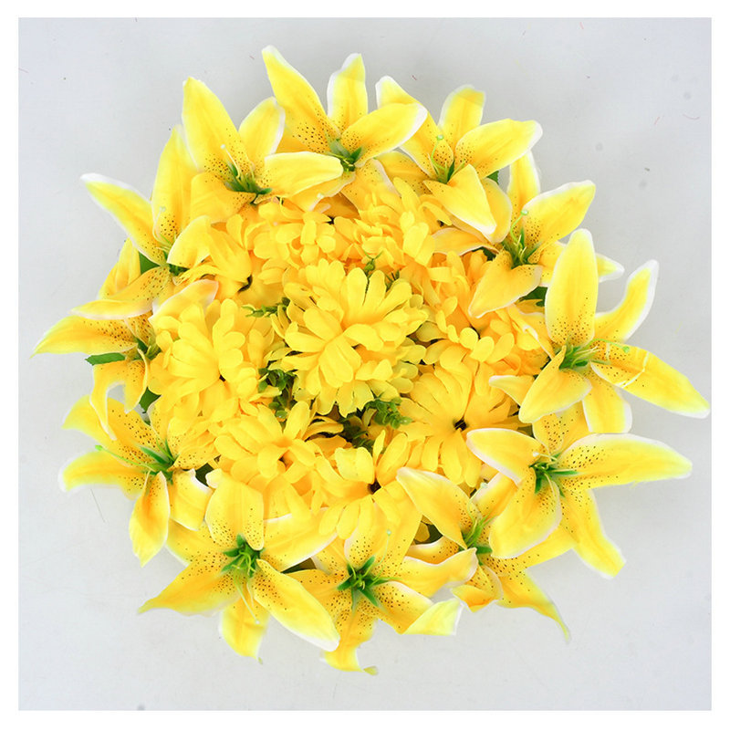 릴리 화환 모든 노란색