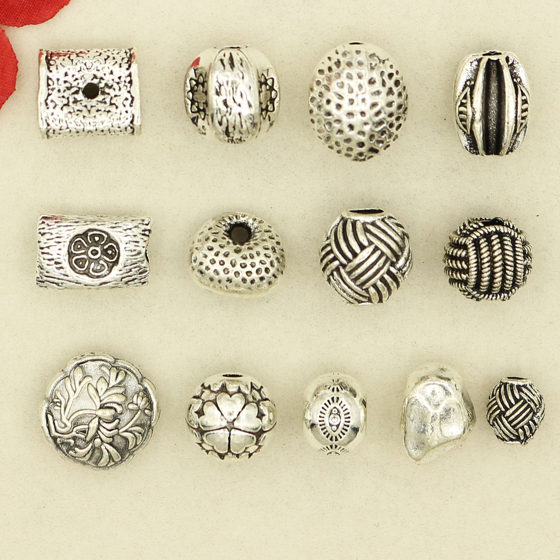 Xizang Silver Retro Saddle Beaded Accessories Beaded Crystal Bracelet Necklace DIY Thai Silver Beaded Pattern Accessories