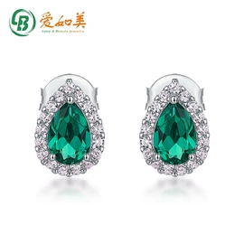 戒指;项链;耳钉