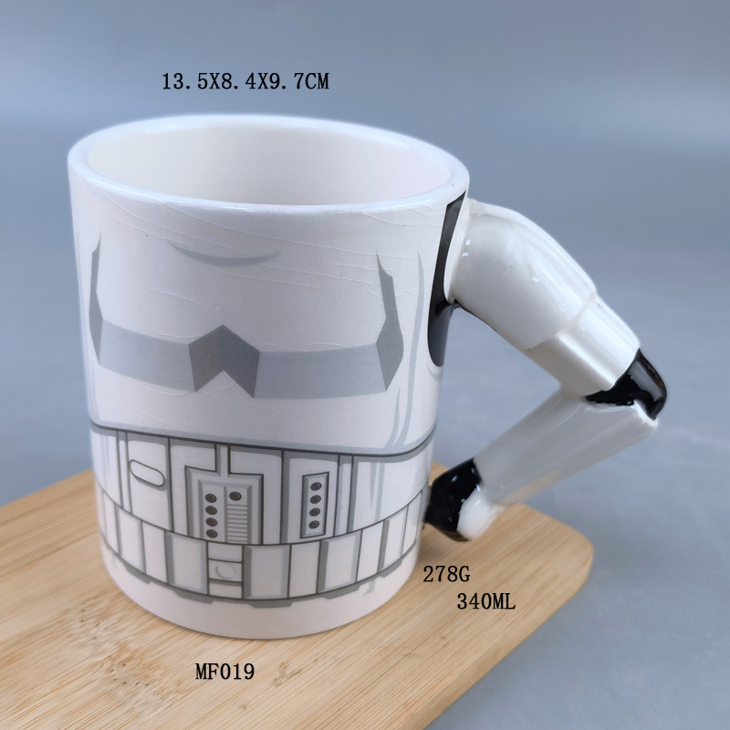 Taza de forma especial Taza de brazo muscular Taza de cerámica Taza de cerámica personalizada para el hogar Taza de mango de brazo de moda
