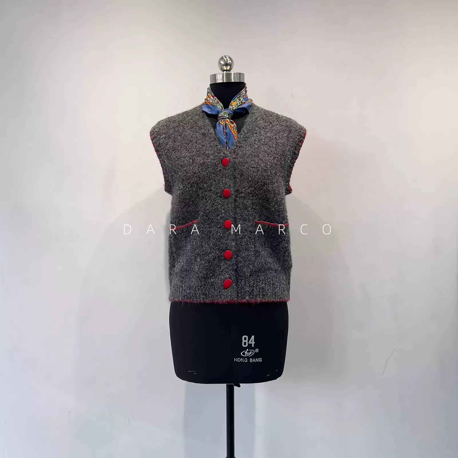 新年开运背心~小禾柜2K+羊毛混纺撞色圈圈纱针织开衫女26早春叠穿