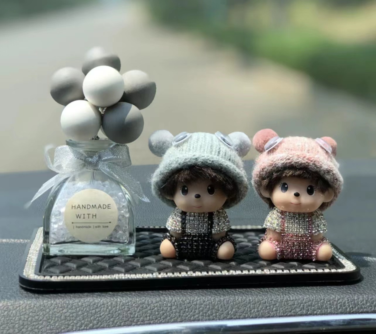 Artículo creativo de la chica del mar adornos de automóviles perfume encantador ángel perfume de automóvil perla base de diamante perfumado perdurable