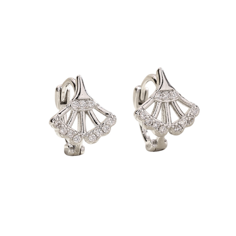 Hollow ginkgo leaves inlaid diamond earbud skirt design fan-shaped…