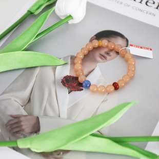 ����Ӱ���P��ԭ������ʽ���L��Ȼ�������ϼt�ִ�Ů����朶Y���Ʒ