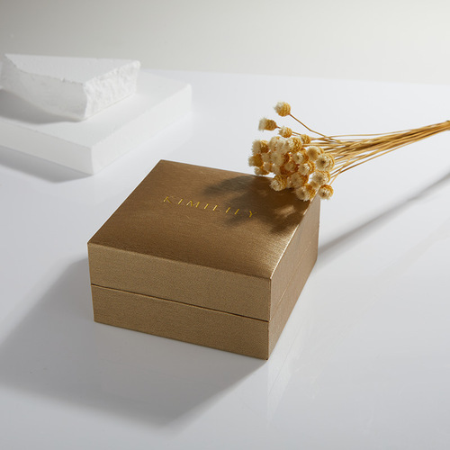 Packaging box for wire drawing PU jewelry, including rings, bracelets, necklaces, earrings