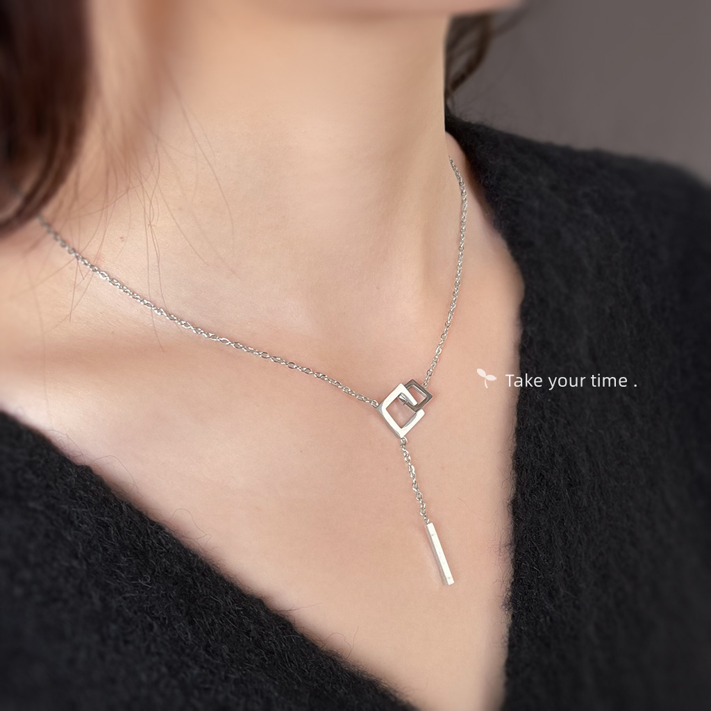 模特_0030_亮眸模特水印2 拷贝 2.jpg