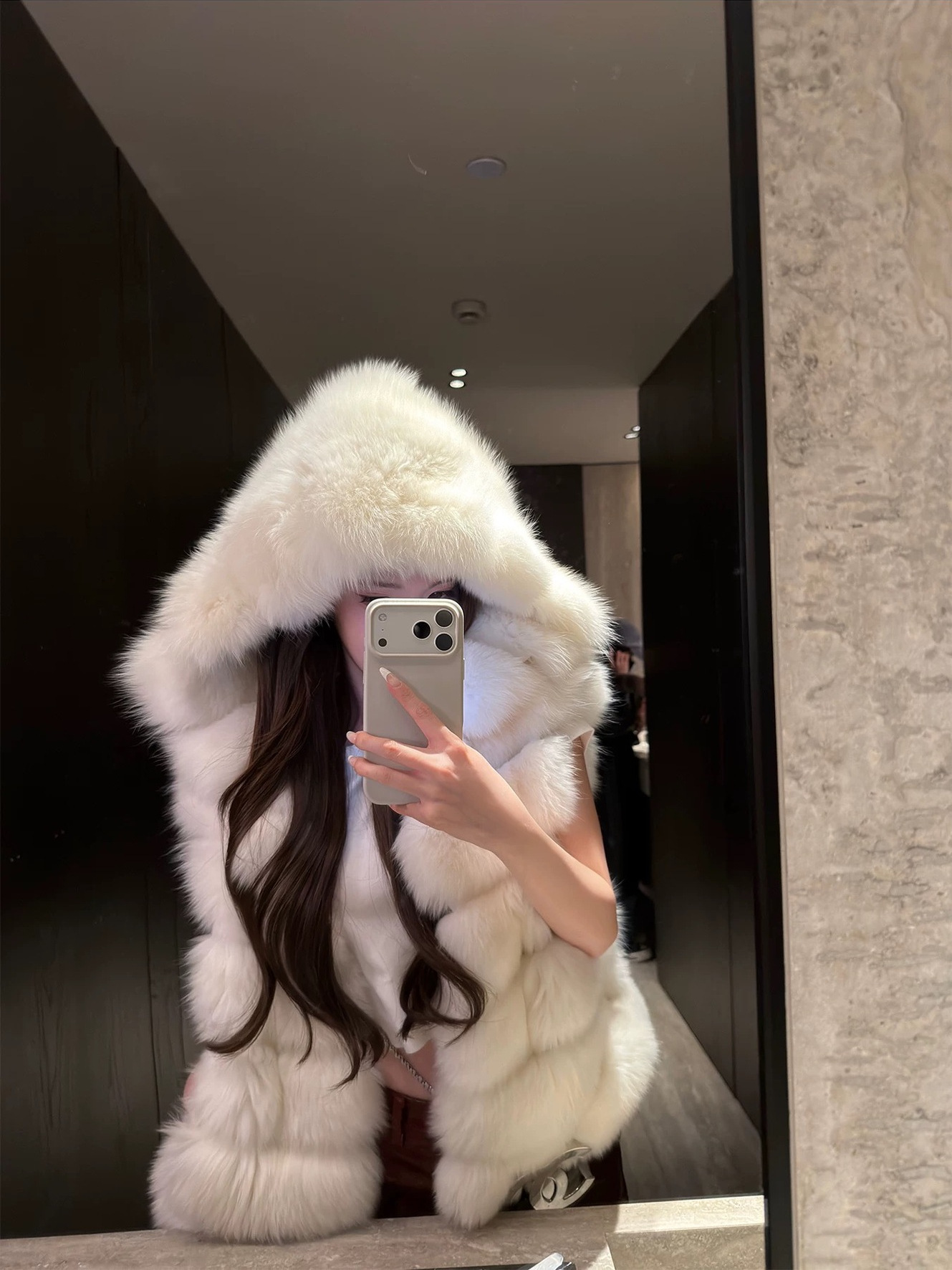 25aw cálido invierno princesa de nieve * frito cálido y suelto agujero blanco encapuchado abrigo abrigo de piel verde para mujeres