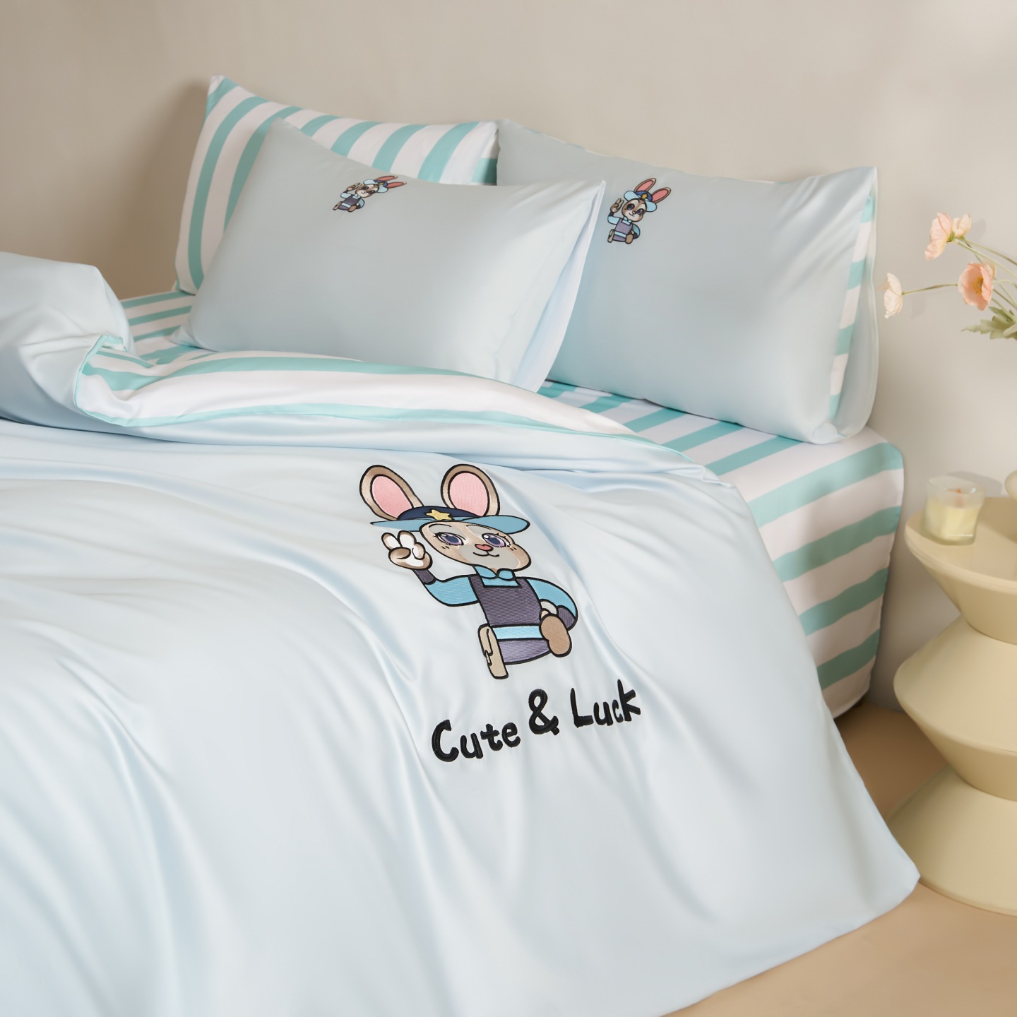 Class a All-Cotton Satin Embroidered Cartoon Design New Four-Piece Set Made from Xinjiang Cotton Fabric, Fresh Style, Shipped from Nantong