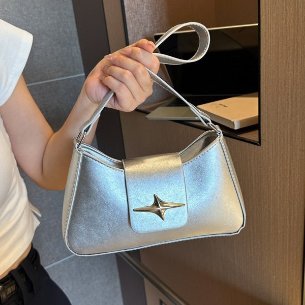 2025 Summer New Trendy Textured Underarm Bag for Women, Niche Design with Trendy Lock Clasp, Single Shoulder Crossbody Bag