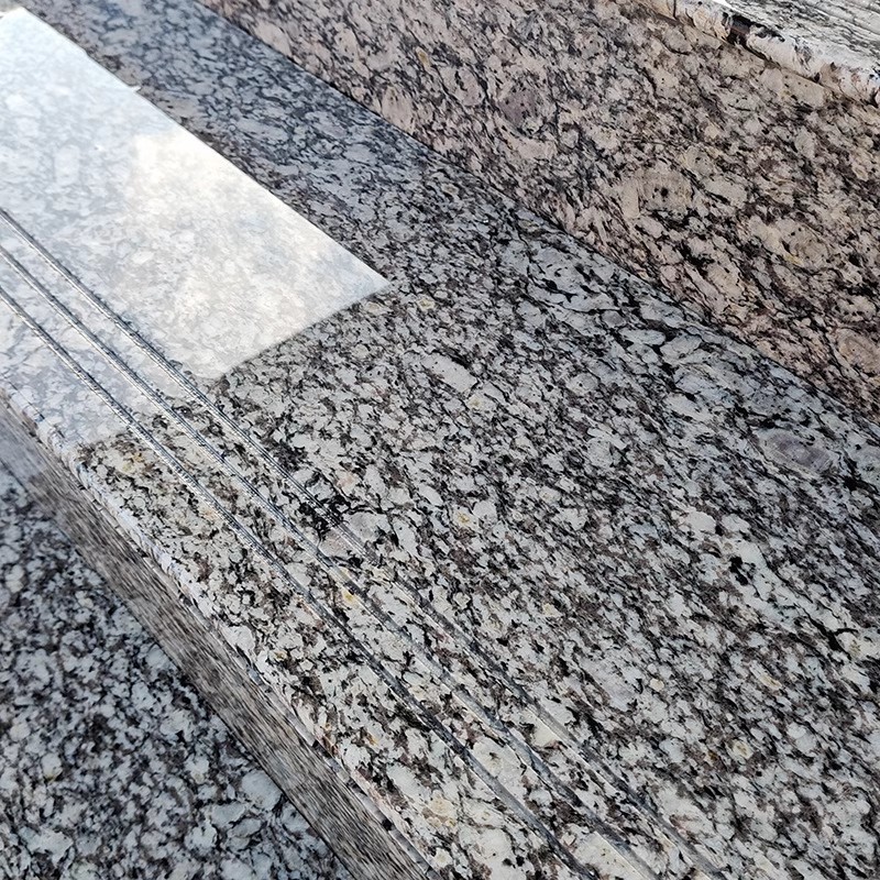 ����ʯ������ʯ���˻���¥��̤��̨���׹����ʯ��ש���հ�̤��