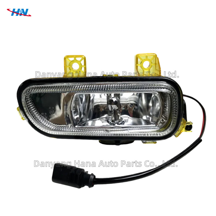 Lámpara antiniebla halógeno para 1840 Mercedes-Benz Axor Luces de camión Calidad original 9408200156 9408200056