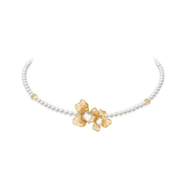 耳环;耳钉;项链