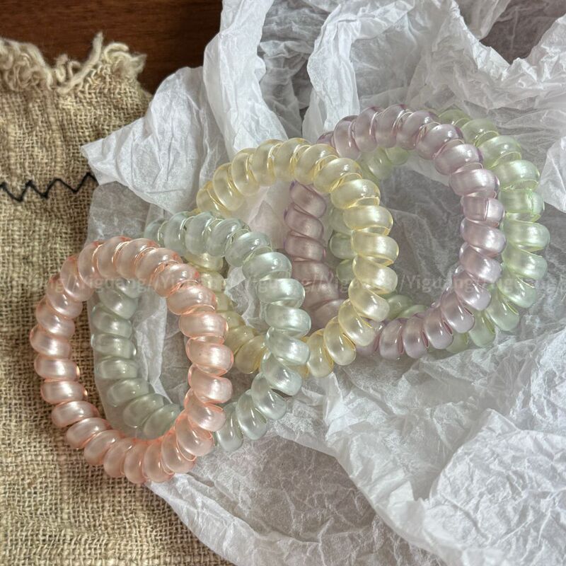 New colorful and fresh pearl phone cord hair ties, sweet and versatile, simple and gentle on the hair