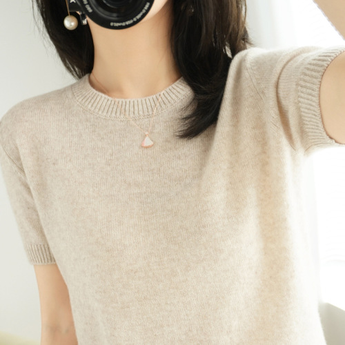 Women's Non-Cashmere Crew Neck Short-Sleeve Loose T-Shirt: Layering Knit Top for Spring and Autumn – Short-Length Style
