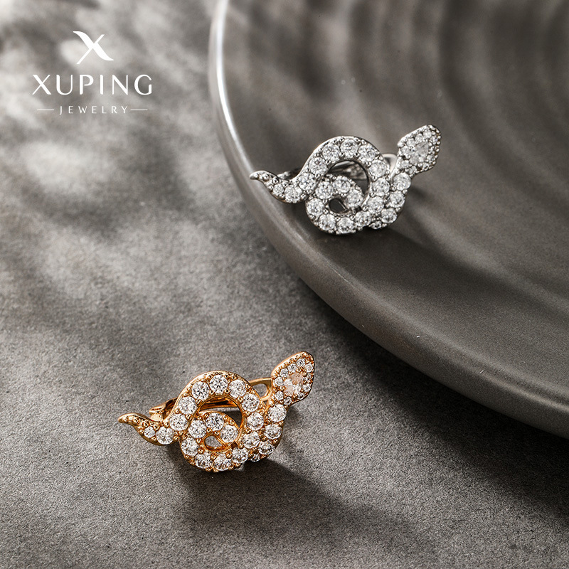 Pendientes de Oreja con Forma de Serpiente y Piedras Preciosas Artificiales, Diseño de Lujo Ligero y Moderno de Xuping, Estilo Dulce y Moderno, Venta al Por Mayor