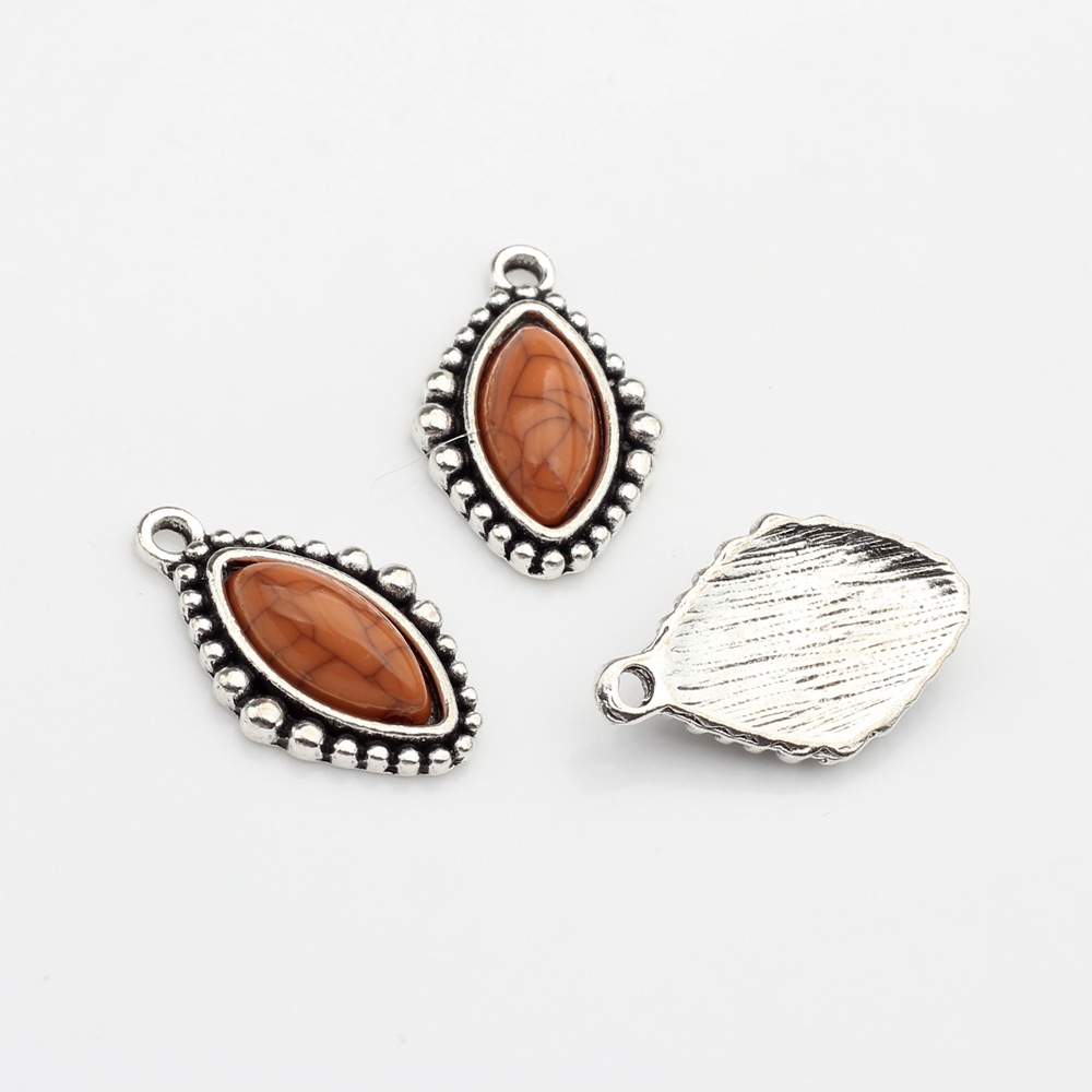 Simple retro aleación antigua plata flor forma colgante accesorios DIY joyería pendientes accesorios material