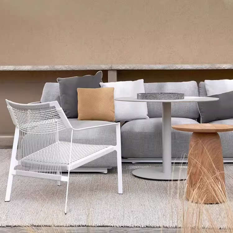 Sofá al aire libre silla de caña simple creativa balcón ocio mesa de té diseñador terraza silla de patio de caña
