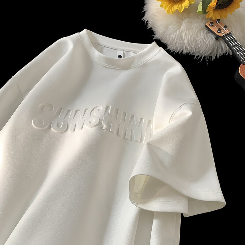 Fashionable velvet design short sleeve T-shirt with a round collar