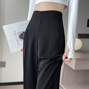 �H��춮aƷչʾ����-�������ĺ�ɫ΢�����bѝŮ�����¿�����@��