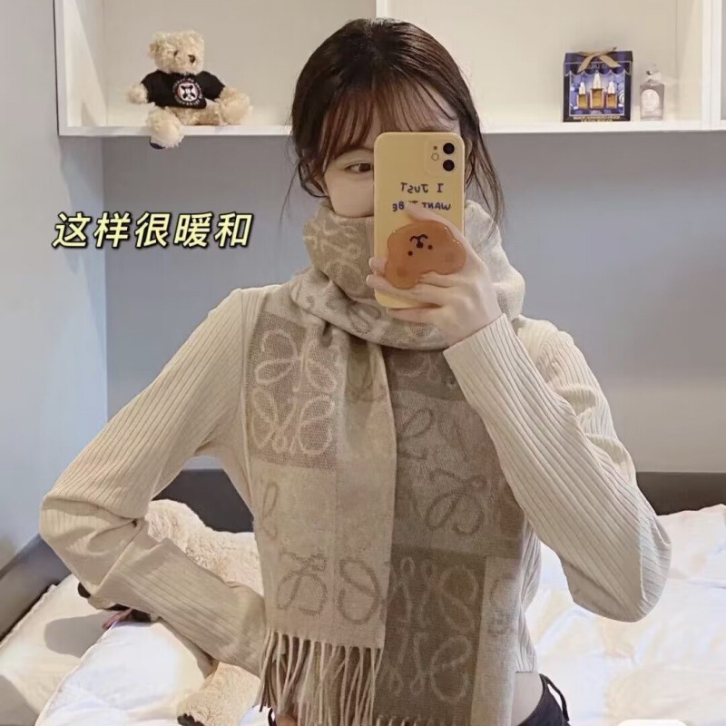 【对柜版本】棋牌格字母双面羊绒围巾女loe罗威羊毛围脖情侣款男|undefined
