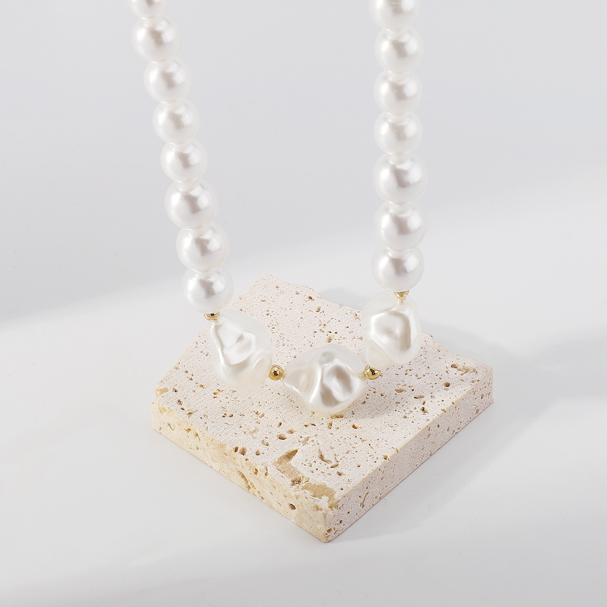 simple fashion adjustable solid color Irregular artificial Pearl Necklace