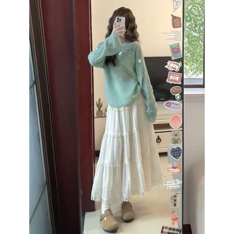 Pair It with a Complete Set of French-Style Elegant Outfits for Women, a High-End Korean-Style Outfit, a Two-Piece Set of Long-Sleeved Knitwear and a Skirt