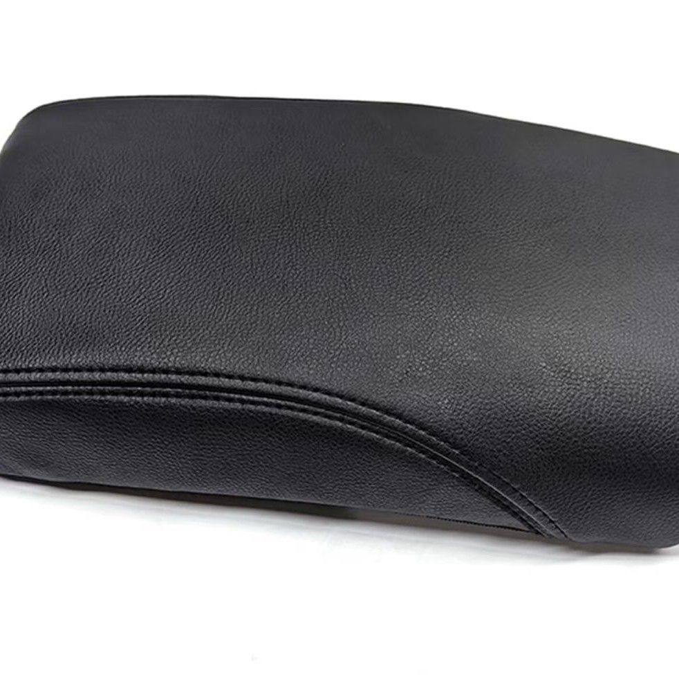 Suitable for 14-17 Nissan X-Trail Rogue Central Armrest Bag Leather Cover Armrest Box Protective Cover