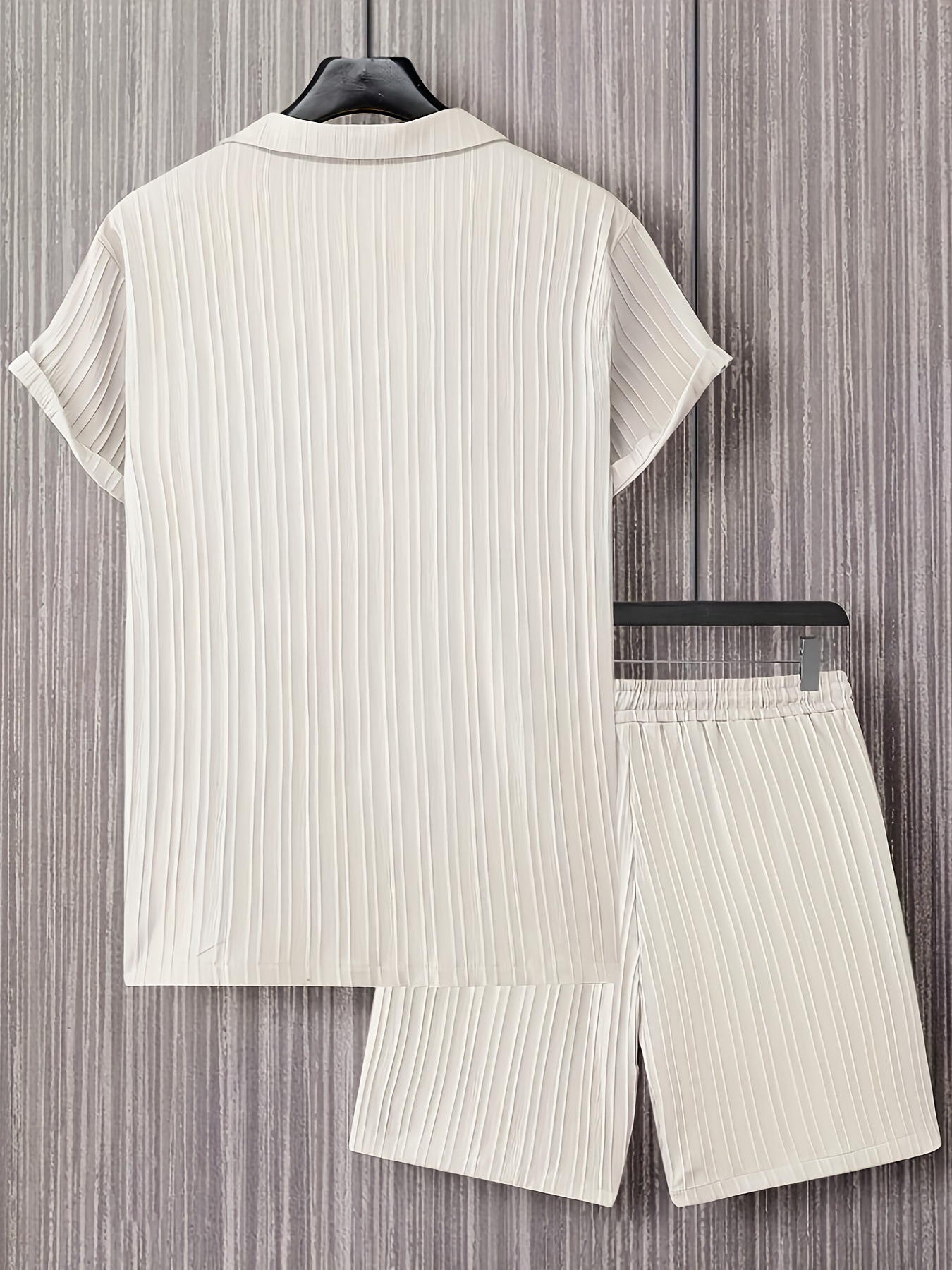 Lässiges Herren Hemd Und Shorts Set Mit Rüschentaschen_voghion.com