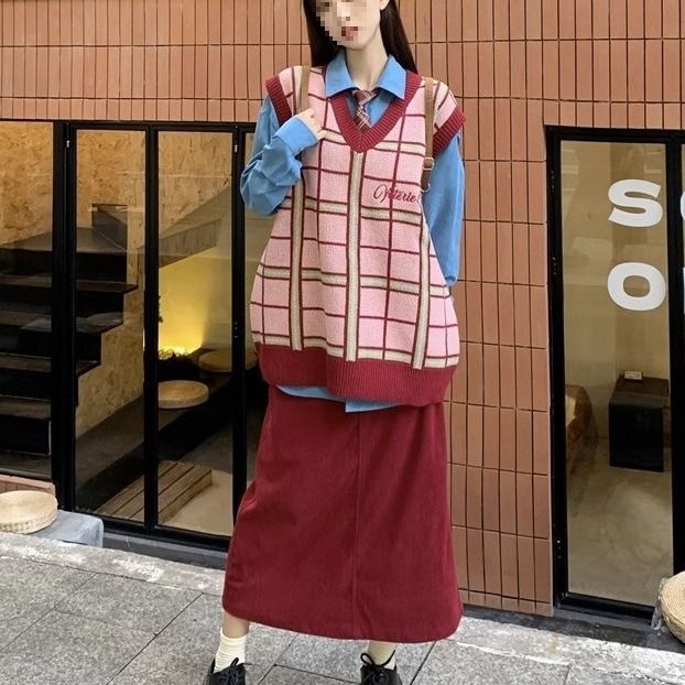 春秋搭配一整套女日系复古格子针织毛衣马甲背心叠穿衬衫上衣套装